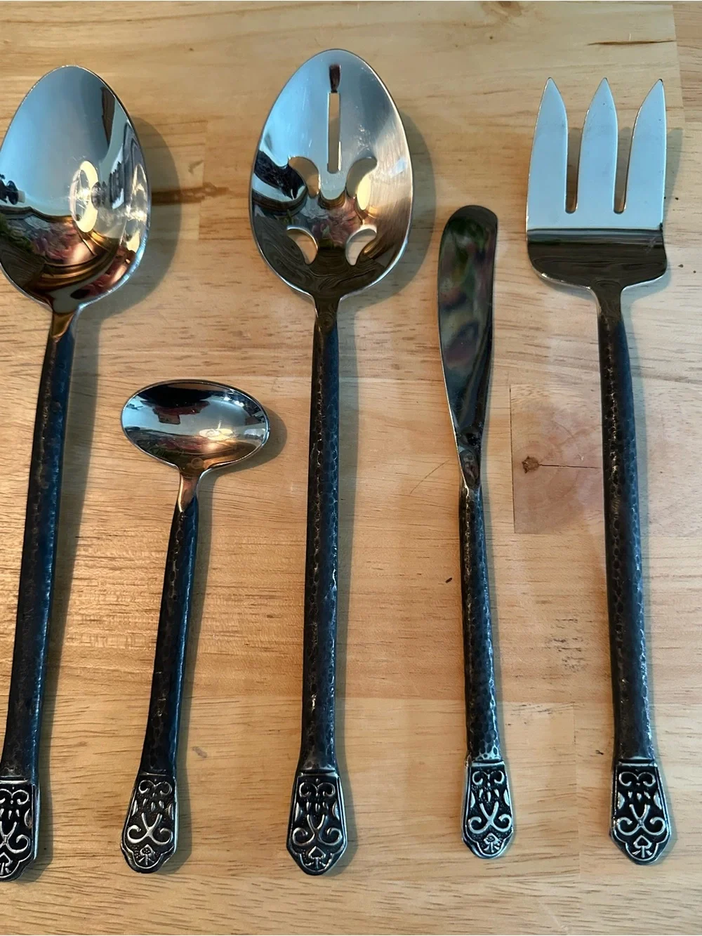 Gourmet Settings Avalon 5 Piece Hostess Set